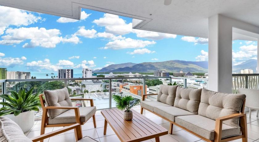 Skyview Luxe at Marquis