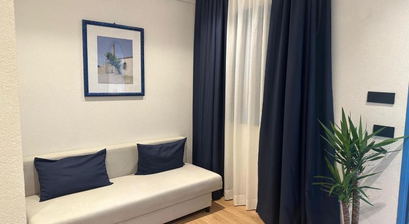 Image of Suite with Private Pool 8