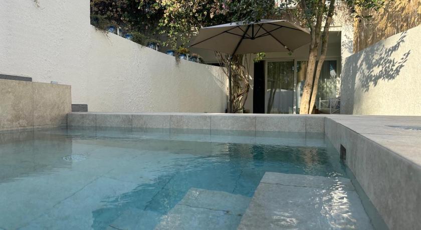Image of Suite with Private Pool 7