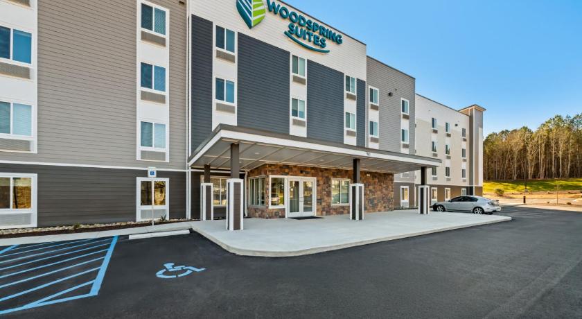 シャルロット (NC) WoodSpring Suites Charlotte - Arrowood 宿泊施設 眺望