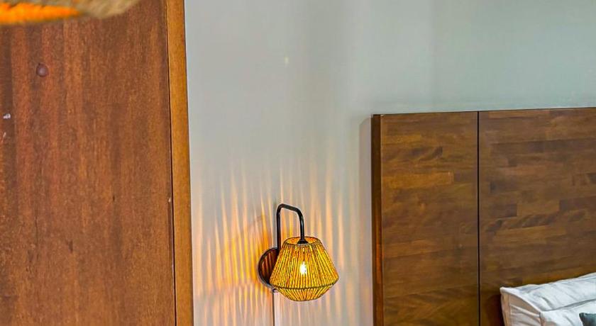 Image of Junior Suite with Kitchenette 13
