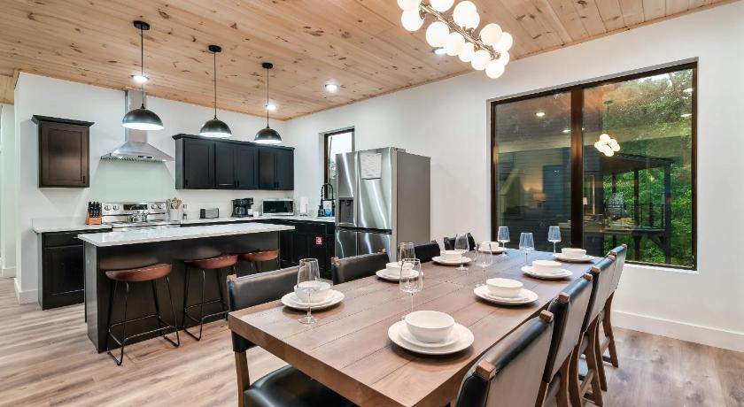세비어빌 (TN) Cozy Retreat Luxurious stay with Pool & Hot Tub 4성급 숙소 외관