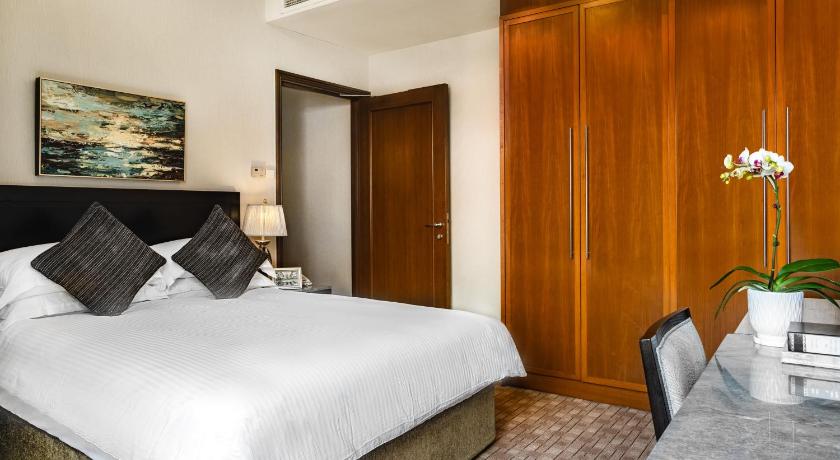 Image of 3-Bedroom Superior Suite 14