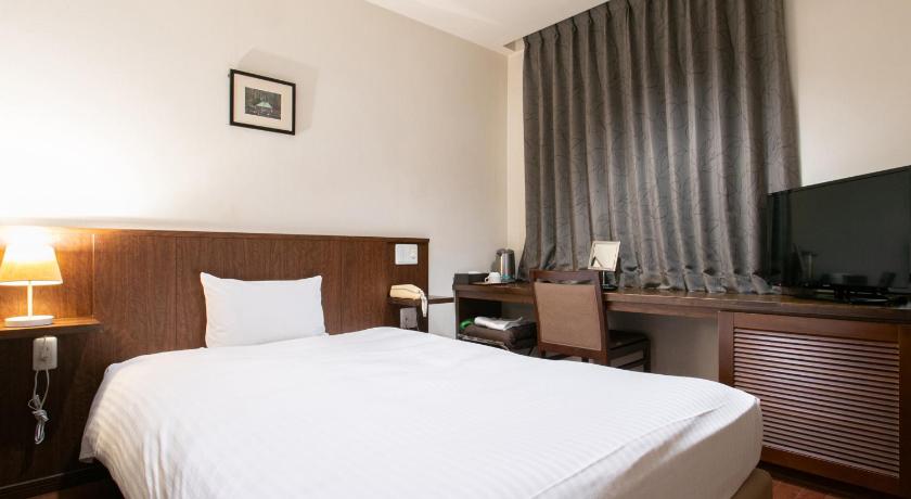 Bild av Litet dubbelrum - Rökfritt (Semi-Double Room Non-Smoking) 1