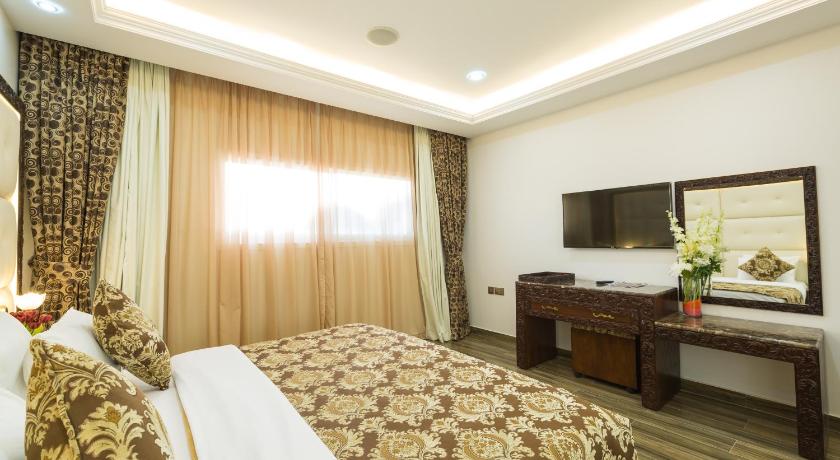Image of 4-Bedroom Villa 9