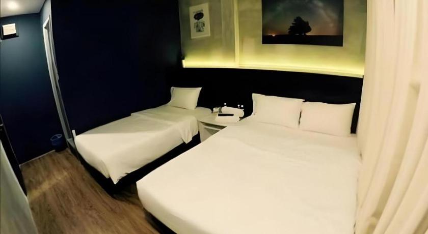 コタキナバル Monaco Boutique Hotel Kampung Air 2つ星 ホテル スイート