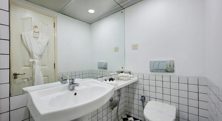 Superior szoba kétszemélyes ággyal vagy 2 külön ággyal (Superior Double or Twin Room) fotója 2