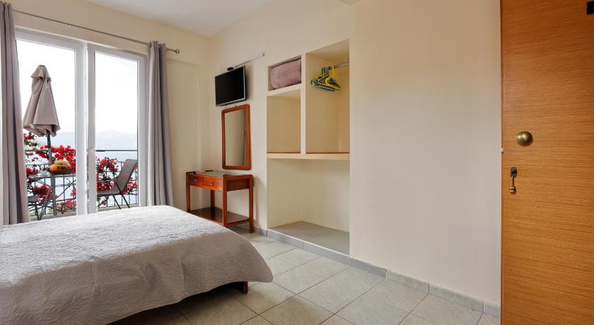 Image of Studio with Sea View 8