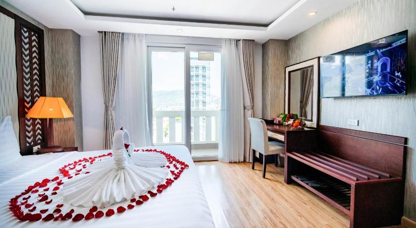 Image of Suite with Balcony 0