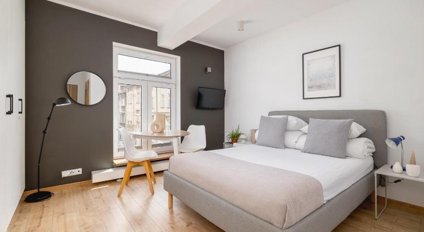 Studio apartment - Kalwaryjska 34 street