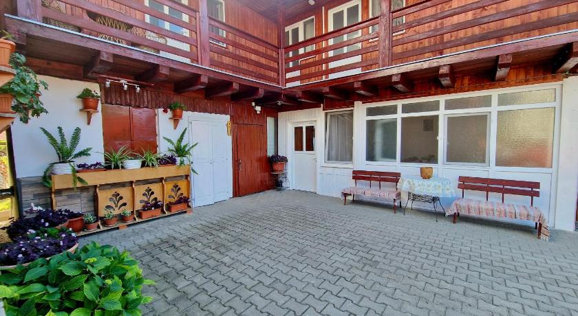 Casa Rica Vendeghaz