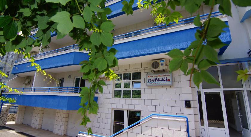 Blue Palace Guest House photo