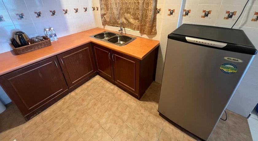 パンコール Thara Hotel & Resort  3つ星 ホテル レストラン