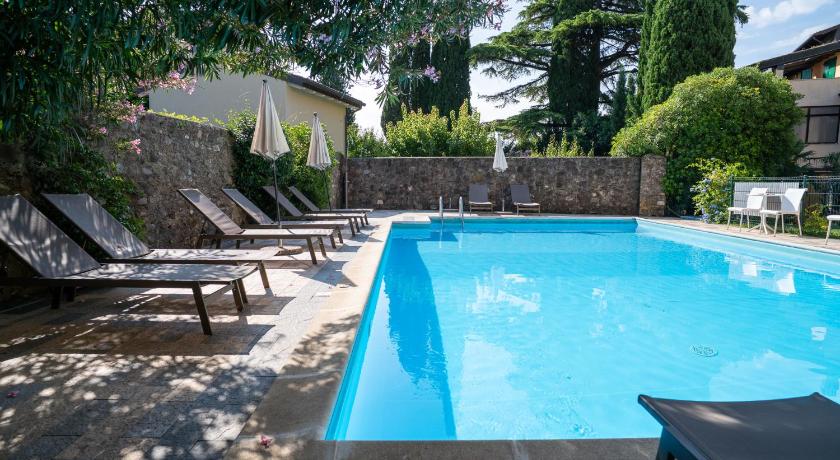 Borgoluna Luxury Holiday House