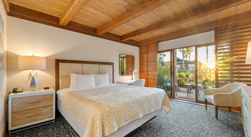 Image of King Room with Garden View 0