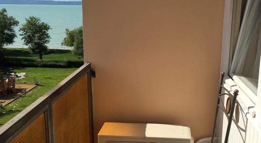 Cuki Apartmanok photo