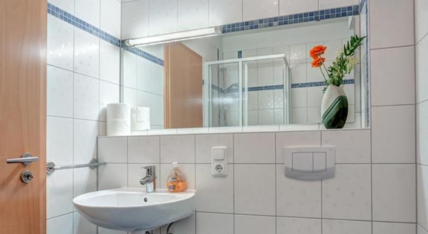 Wohnung 4 Am Sportplatz Uckeritz photo