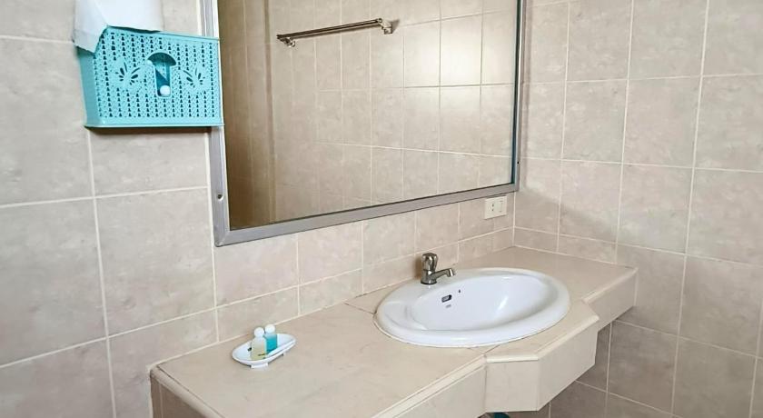 파타야 Naza Orchid Pattaya 2성급 호텔 수영장