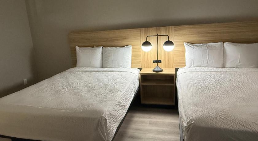 صورة غرفة مع سريرين كوين - لغير المدخنين (2 Queen Beds Non-Smoking) 1