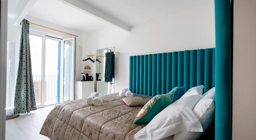 Cielo | Suite con Bagno e Cucina Condivisa – Centrale
