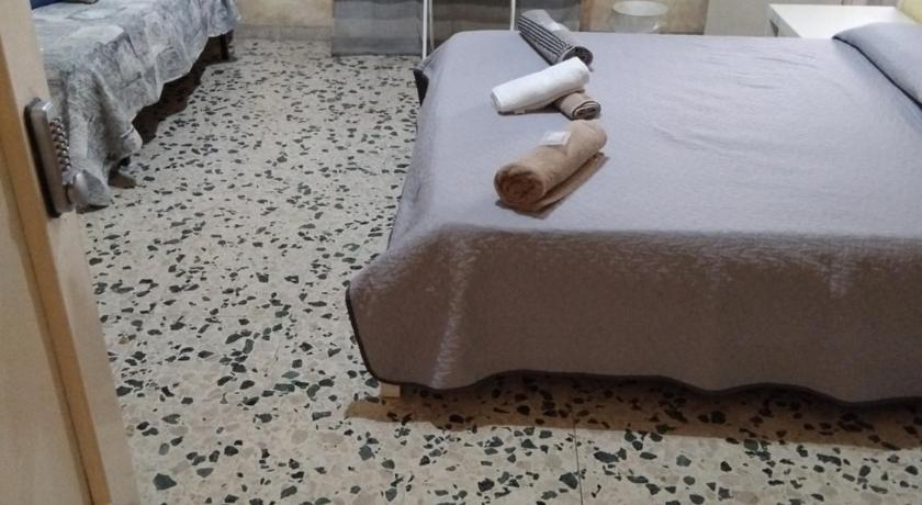 fontanarossa airport room catania bagno privato in camera 800 mt aeroporto