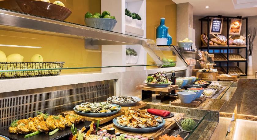 Jumeira Rotana – Dubai - image 10