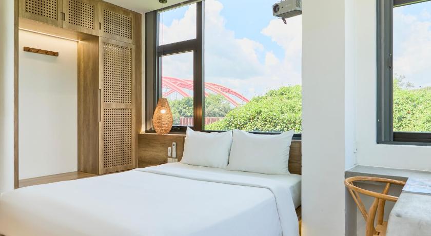 ホーチミン KIN WANDER TRUNG SON 4つ星 ゲストハウス レストラン