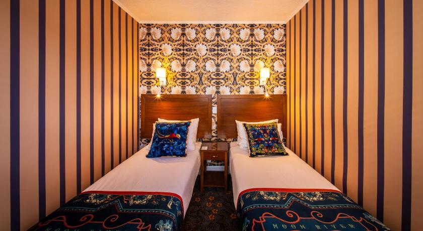 Image of Two Bedroom Suite 6
