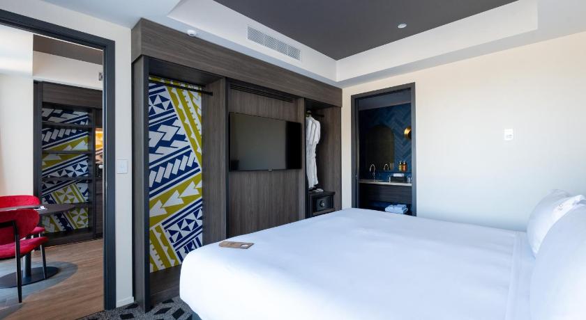 Image of 1 Bedroom Suite Daybed Mountain View 4