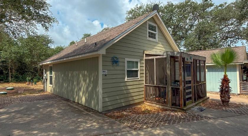 Fulton (TX) Pink Flamingo Bungalow 3-Star Accommodation amenity
