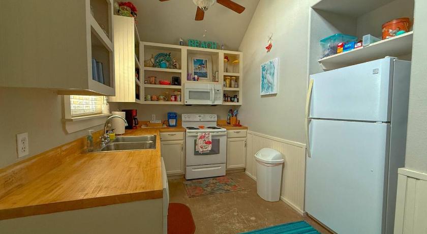 Fulton (TX) Pink Flamingo Bungalow 3-Star Accommodation amenity