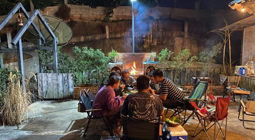 매사이 (치앙라이) The Mae Homestay PhaHee เดอะแม โฮมสเตย์ ผาฮี้ 3성급 게스트하우스 레스토랑