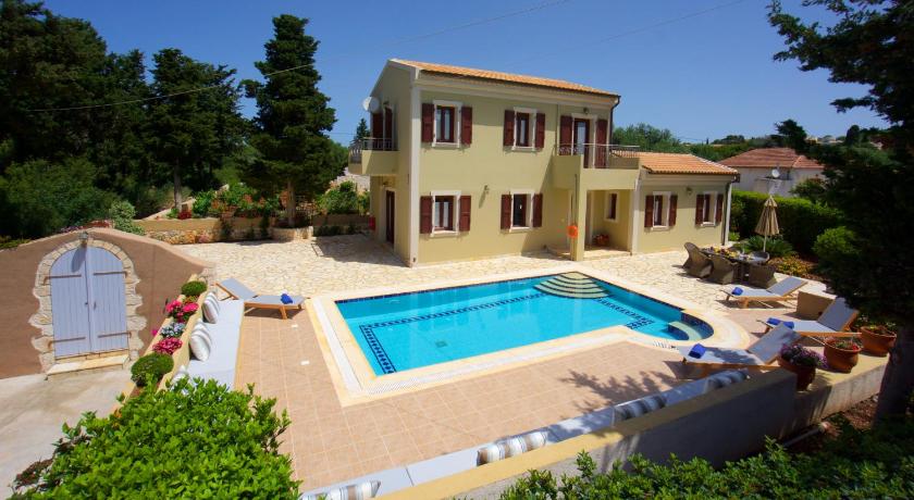Image of Three-Bedroom House 25