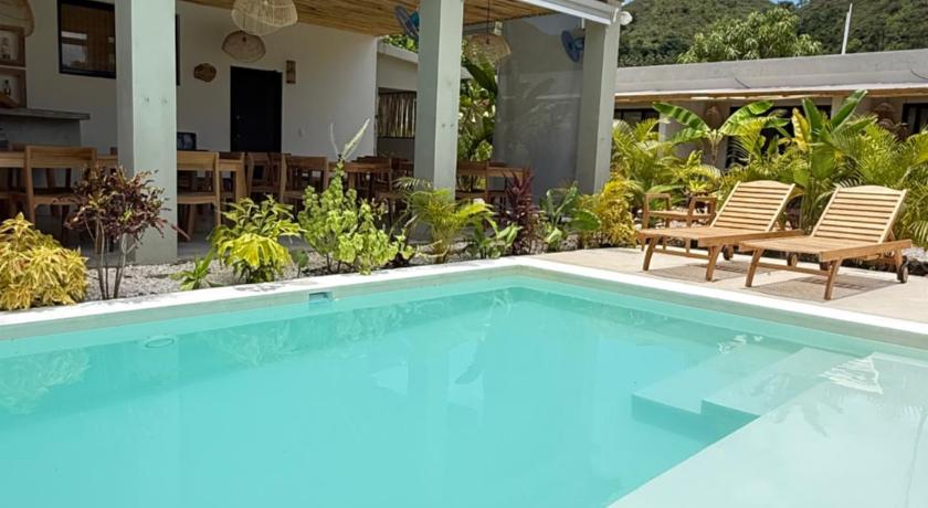 Kaia Beach Lodge en Coson