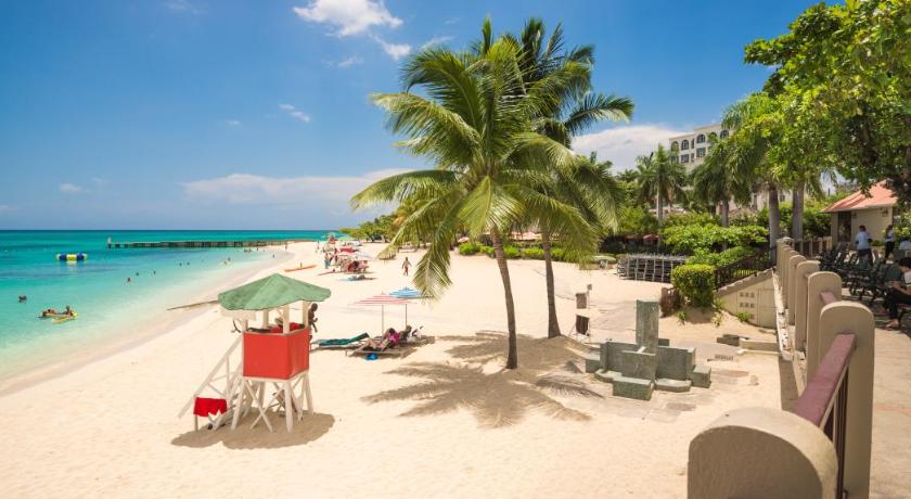 Beach, Deja Resort All Inclusive in Montego Bay