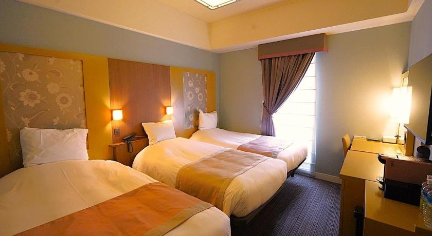 东京 Hotel Monterey Hanzomon 3星级 酒店 泳池