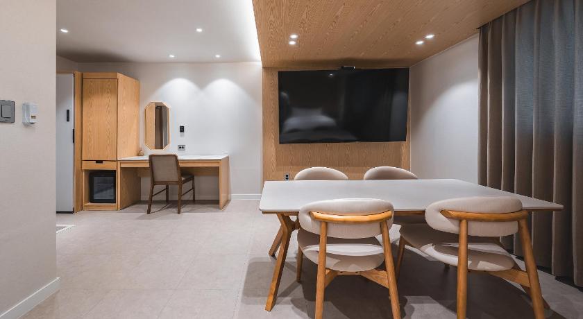 キョンジュ Gyeongju Gridt Hotel 3つ星 ホテル レストラン