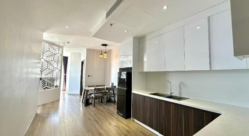 Image of 2-Bedroom Premier City View Room 1