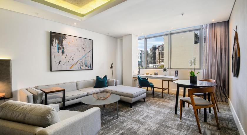Image of Superior Suite 0