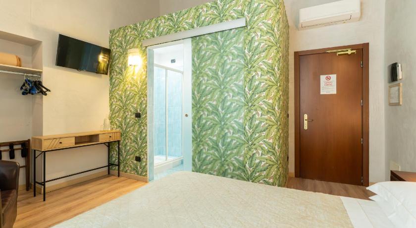 Image of Double Superior Room 9