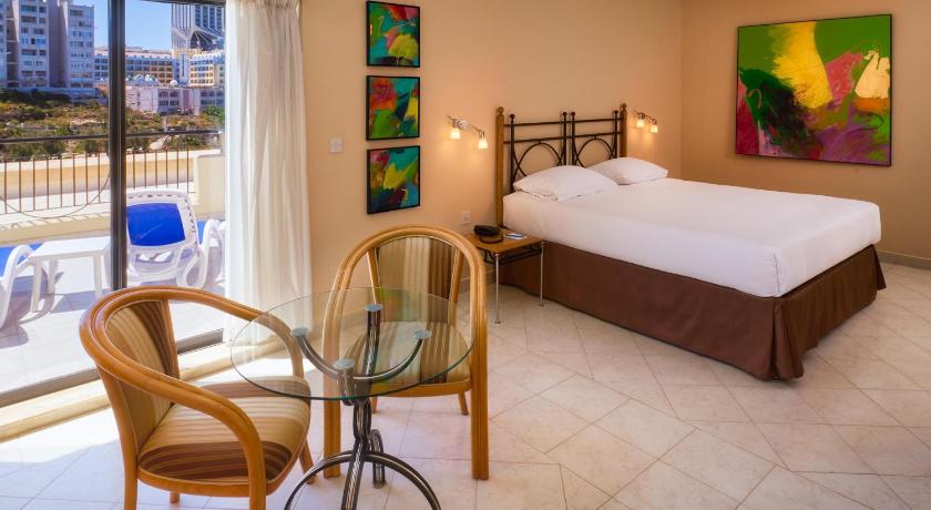 Deluxe lakosztály - kilátással a tengerre (Deluxe Suite Sea View) fotója 7