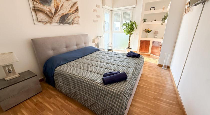 ローマ Domus Laurentia 3つ星 シングルルーム スイート