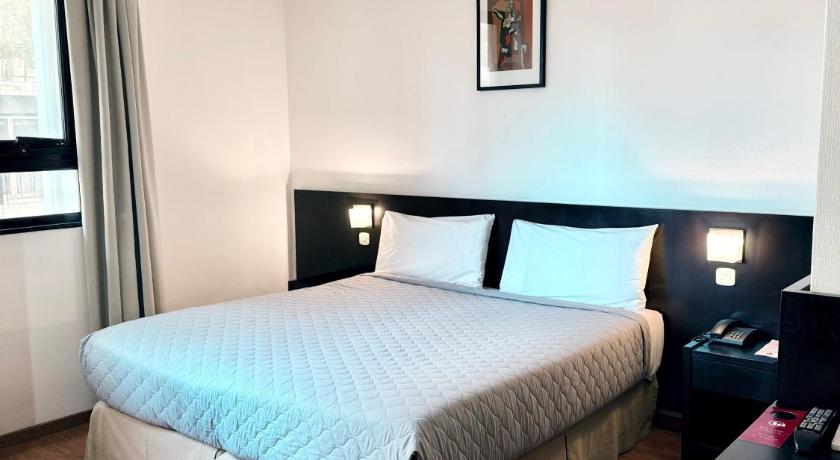 Image of Standard Suite 5