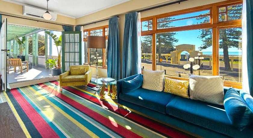 รูปของแปซิฟิก สวีท (Pacific Suite) 1
