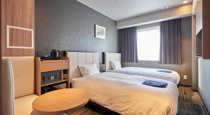 Osaka Welina Hotel Premier Nakanoshima West 4-Star Hotel pool