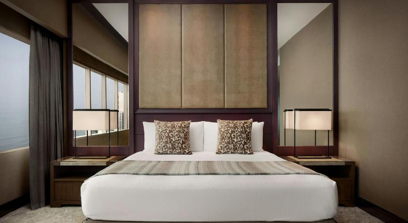 Image of Presidential One-Bedroom King Suite 1