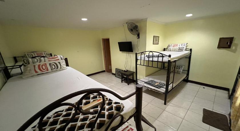Image of Dormitory Room 13