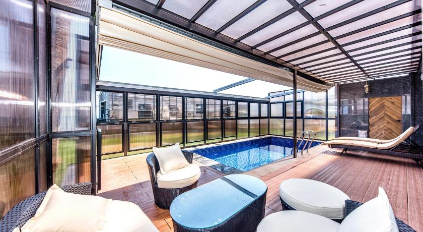 Image of Oceano Ocean Pool Villa 4