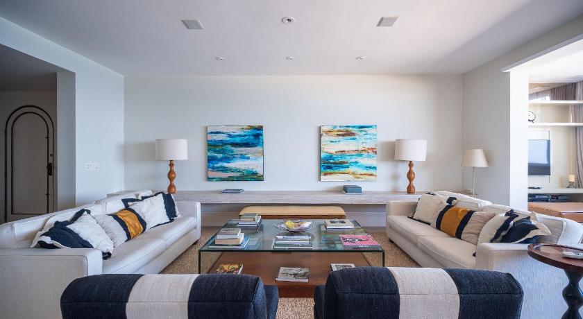 Copacabana - Av. Atlantica | 3 Suites, amplo e Vista Mar