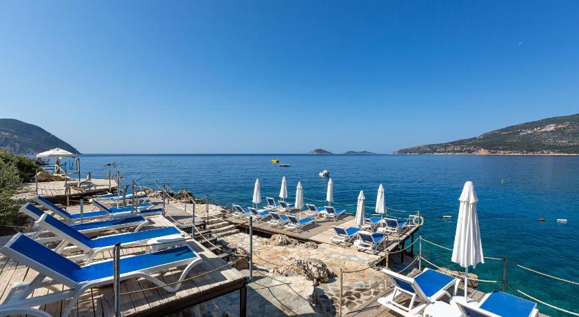 Kulube Hotel - image 12